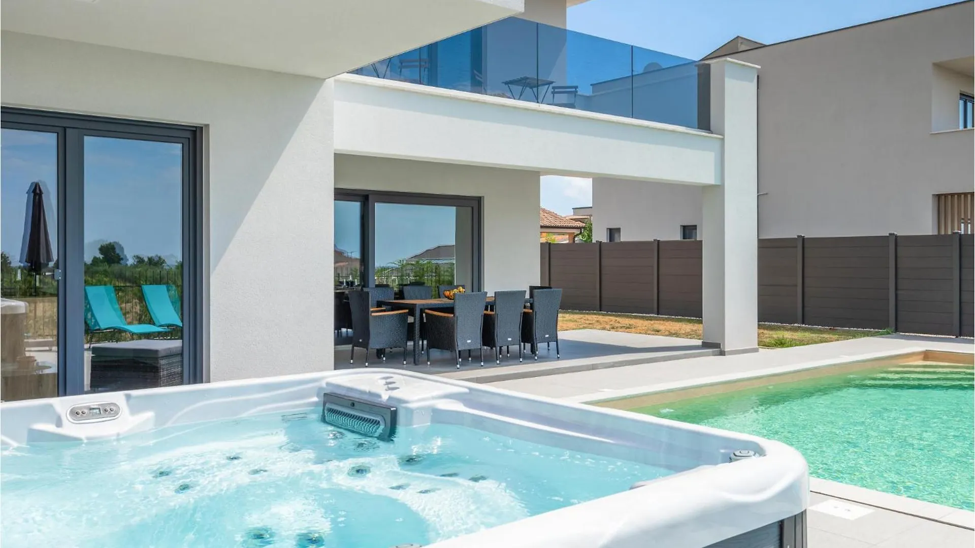 Holiday home Gorgeous Home In Galizana With Jacuzzi Croatia